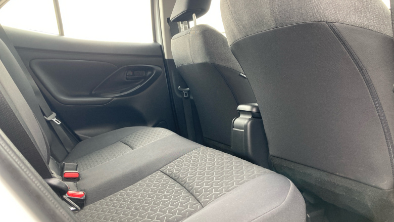 Toyota Yaris Cross 1.5 Hybrid Icon 5dr CVT Hybrid Estate